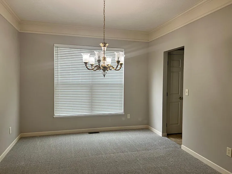 6433 Summers Nook Dr — Photo 10