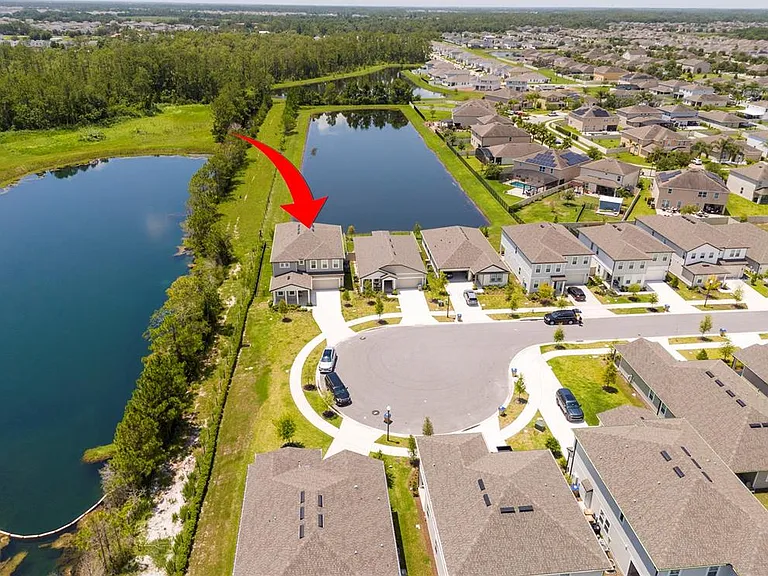2184 Broadbrook Dr — Photo 15