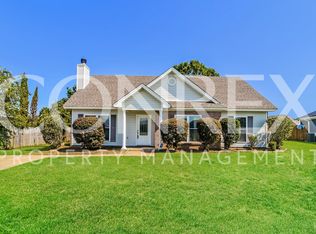 830 Bluegrass Dr, Prattville, AL 36066