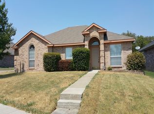 1325 Maple Ridge Dr, Mesquite, TX 75149