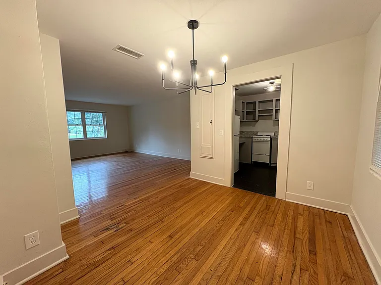 202 E Bradford Rd #3 — Photo 6