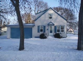 211 S Minnesota St, Crookston, MN 56716
