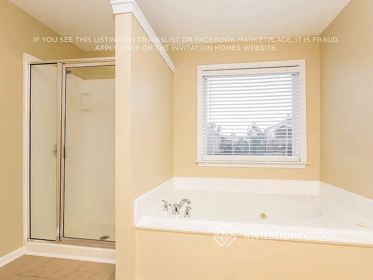 2462 Fisk Falls Dr — Photo 16