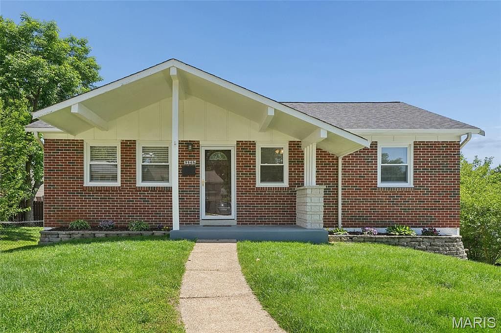 9668 Amona Ct, Saint Louis, MO 63123 | Zillow