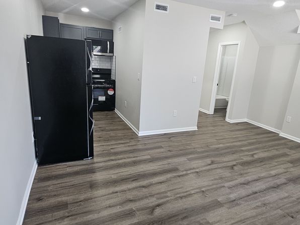 1613 Armstrong Ave #1 & 2