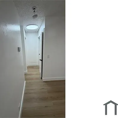 220 NW 12th Ct #1 — Photo 6