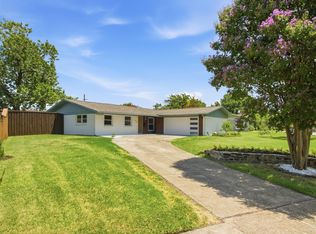 3145 Longbow Ct, Dallas, TX 75229
