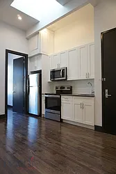 Rented by Rennit Inc.