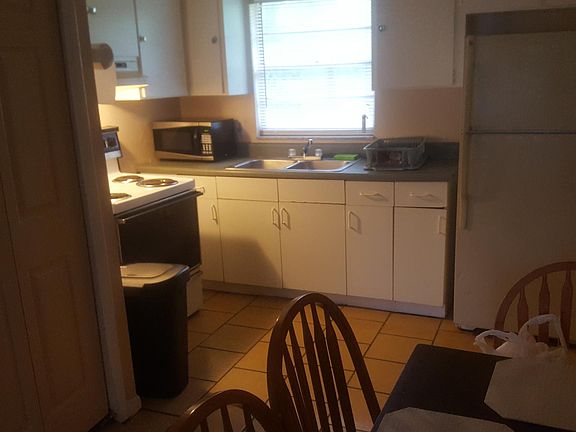 4th image of 8014 N 10th St APT B