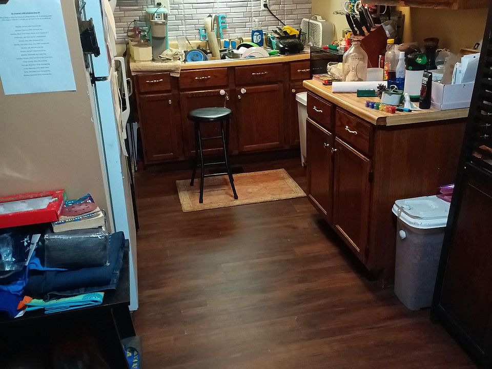 1st image of 7212 W 131st Ave