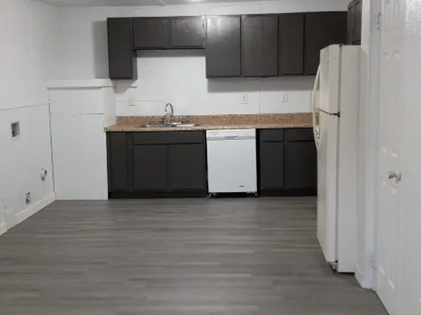 212 Morning Dr #2, Harriman, TN 37748