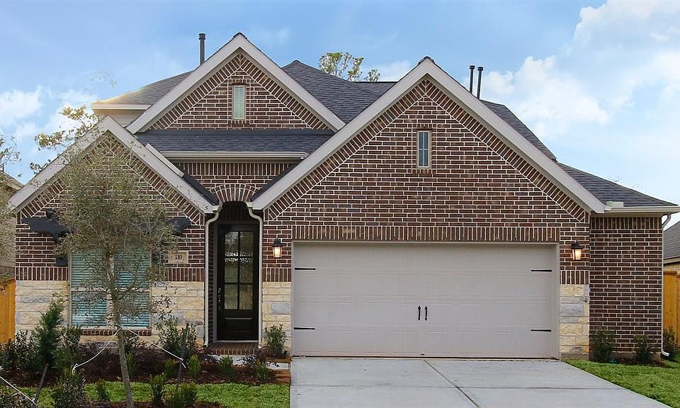 1st image of 110 Capriccio Ln
