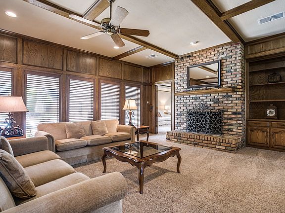 3rd image of 2708 Piedra Dr