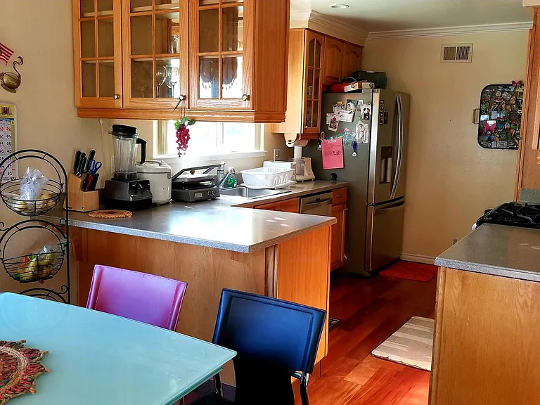 456 Martil Way — Photo 11