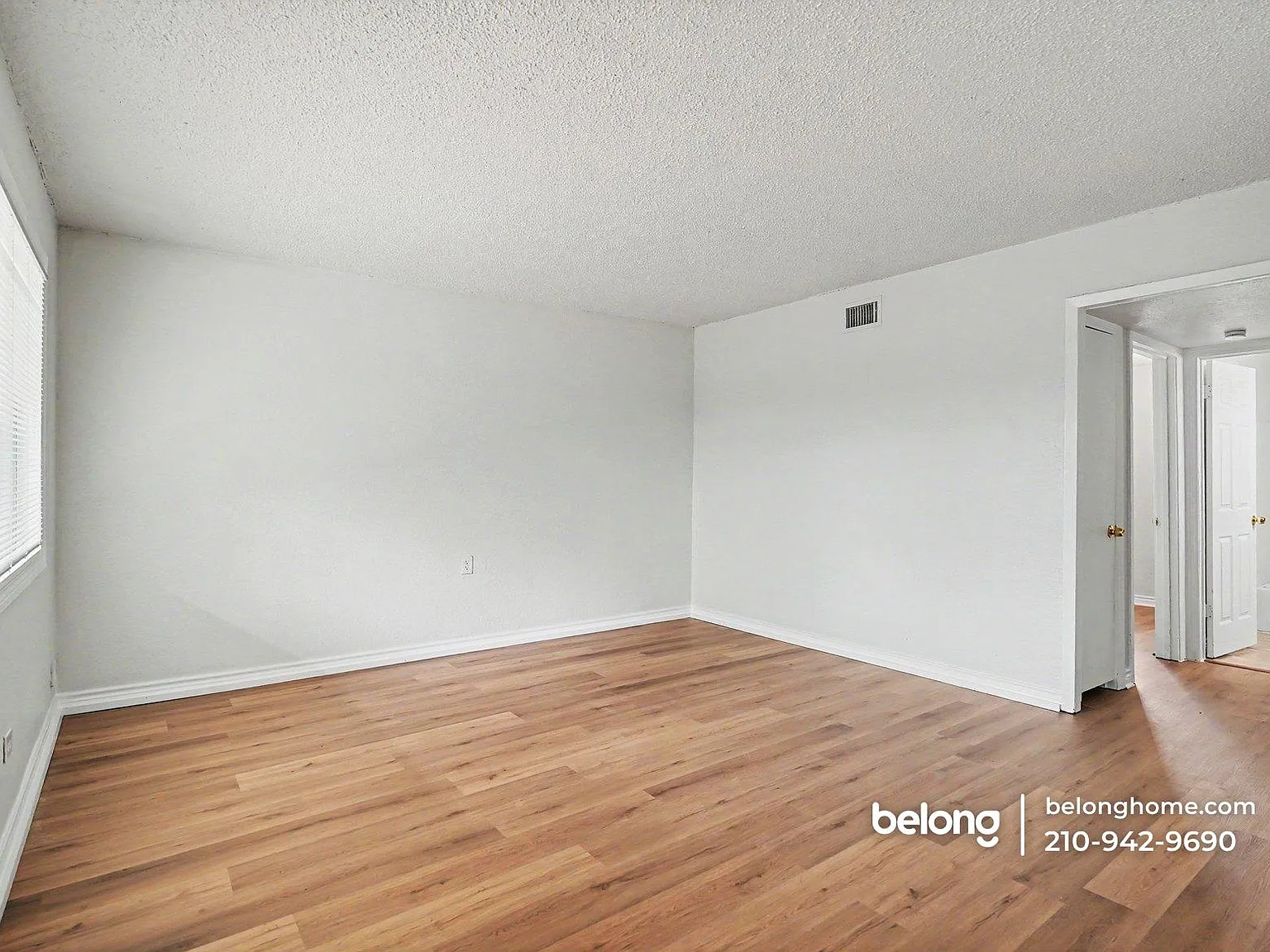 2 bed, 1.0 bath, 686 sqft, $775 — Photo 3