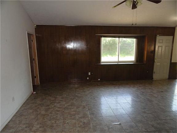 4th image of 12335 Shannon Hills Dr