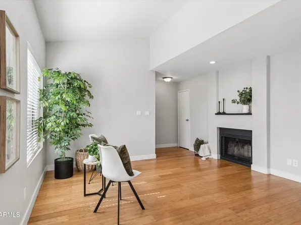 3102 E CLARENDON Avenue #206, Phoenix, AZ 85016