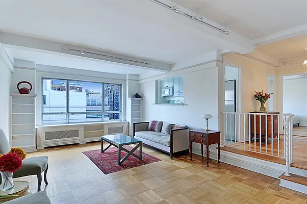 Sold by Corcoran | media 14