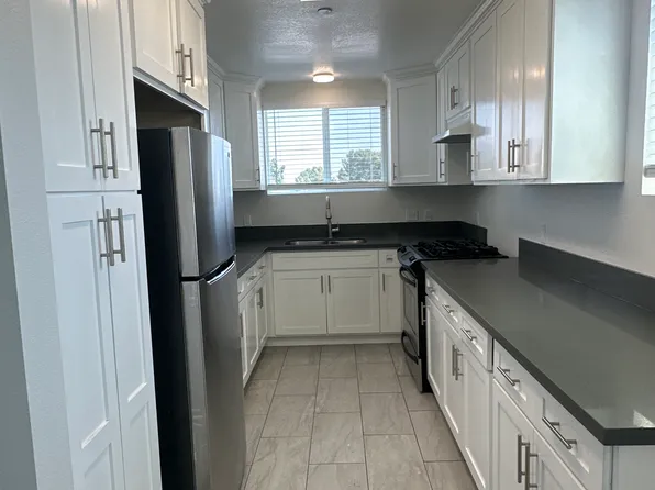 442 W 126th St, Los Angeles, CA 90061
