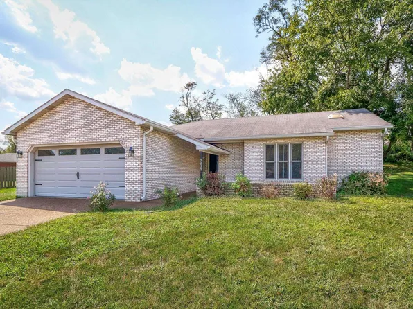 7555 Upper Meadow Rd, Newburgh, IN 47630