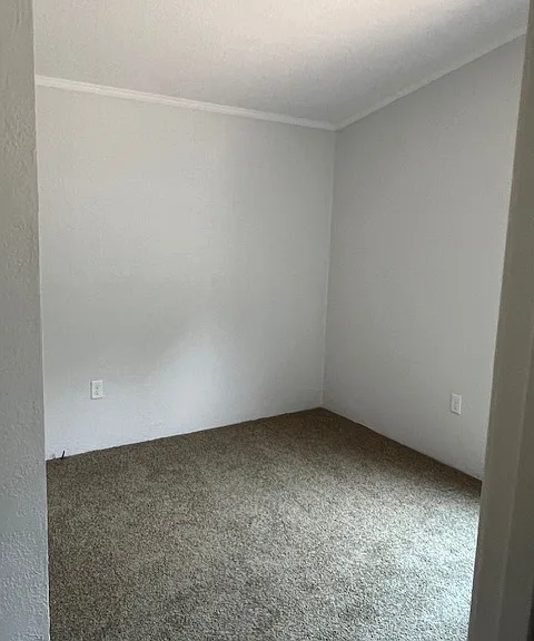 1128 E Main St #1 — Photo 6