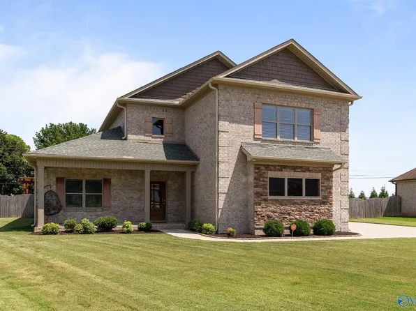 107 Patrick Acres Dr, Meridianville, AL 35759