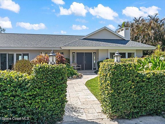 2nd image of 408 Riverside Dr