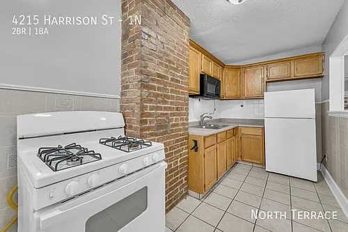 4215 Harrison St #1N Photo 1