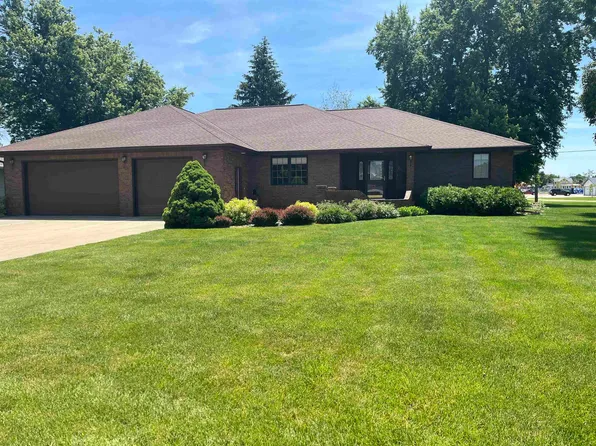 526 W Elkhorn St, Pierce, NE 68767