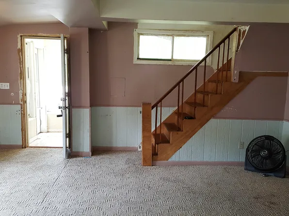 724 S Haven Pl, South Haven, MI 49090