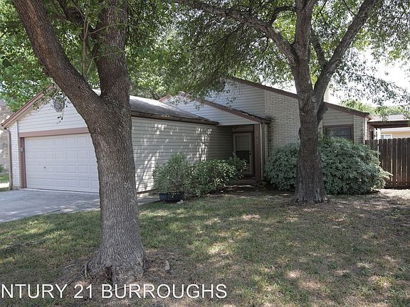 2nd image of 13214 Larkwalk St