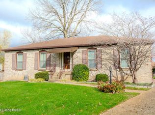 3125 Spring Breeze Ct, Louisville, KY 40220