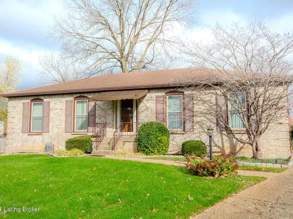 3125 Spring Breeze Ct, Louisville, KY 40220