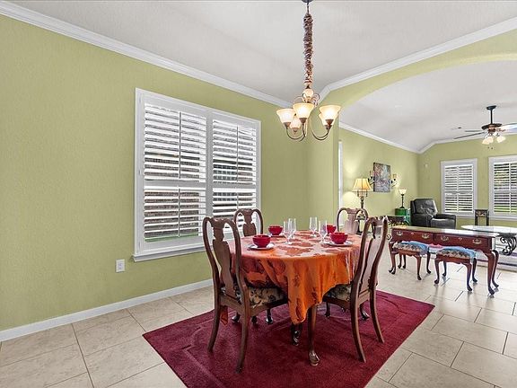 5th image of 1209 Modena Dr