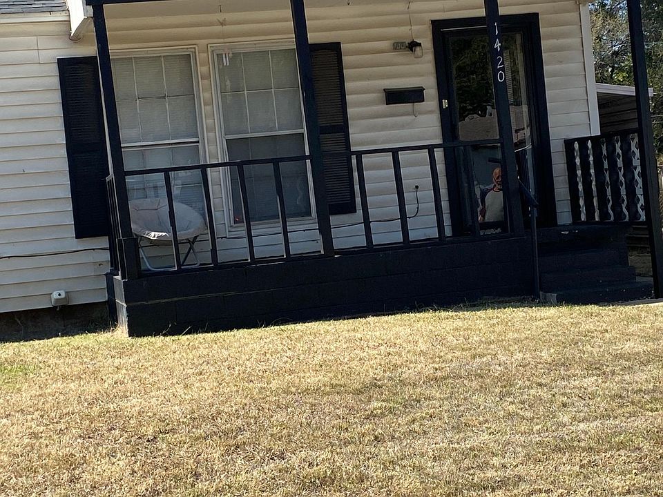 1st image of 1420 N Urbana Ave
