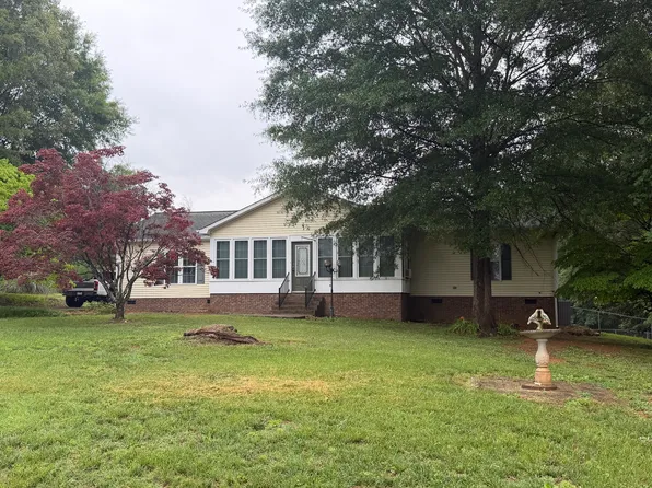 212 Bell Rd, Kings Mountain, NC 28086