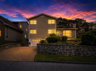42 Lodge Dr, Halifax, NS B3M 2G7