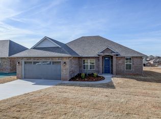 1731 Cowboy Ln, Blanchard, OK 73010