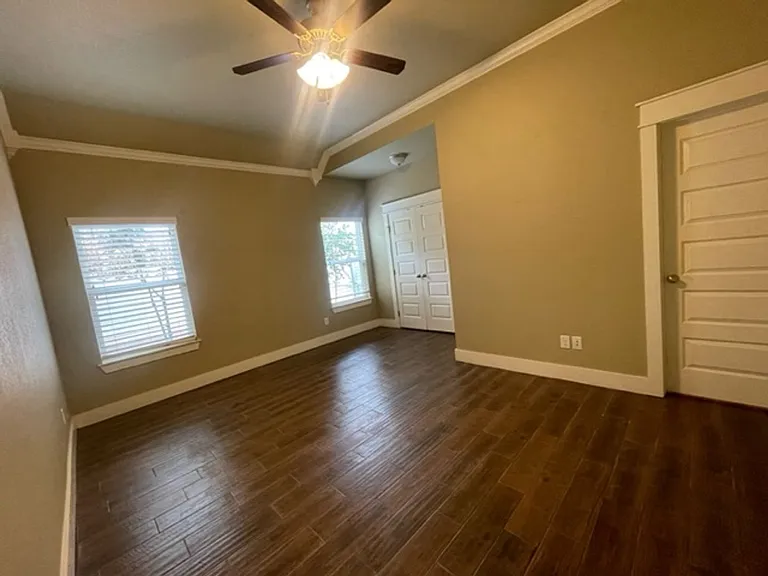 1041 Cabernet Dr — Photo 11