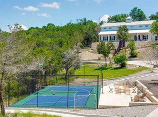 2915 Tradewind Dr, Spicewood, TX 78669