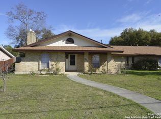 5641 Walzem Rd, Windcrest, TX 78218