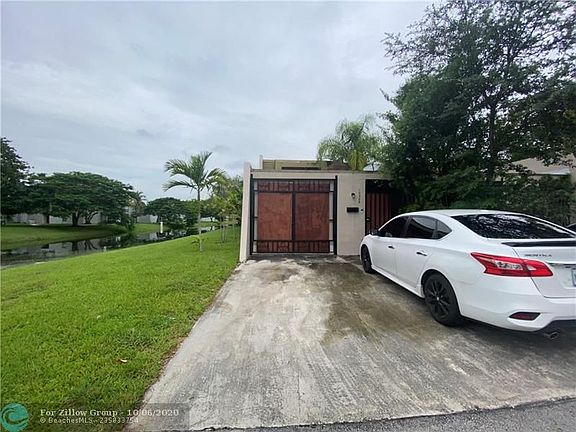 3rd image of 10305 SW 88th St #10305