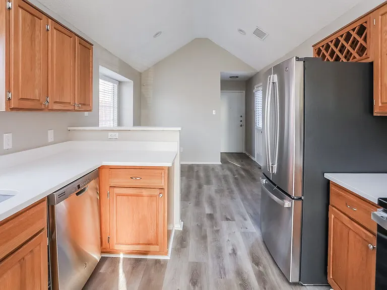 708 Brees Dr — Photo 8