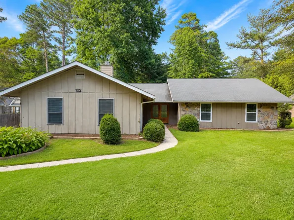 102 Saltlick Trce, Peachtree City, GA 30269
