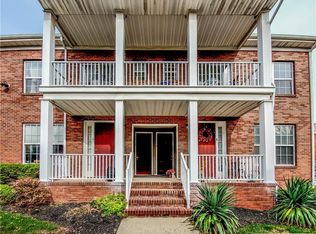 15 Central Square Park, Metuchen, NJ 08840