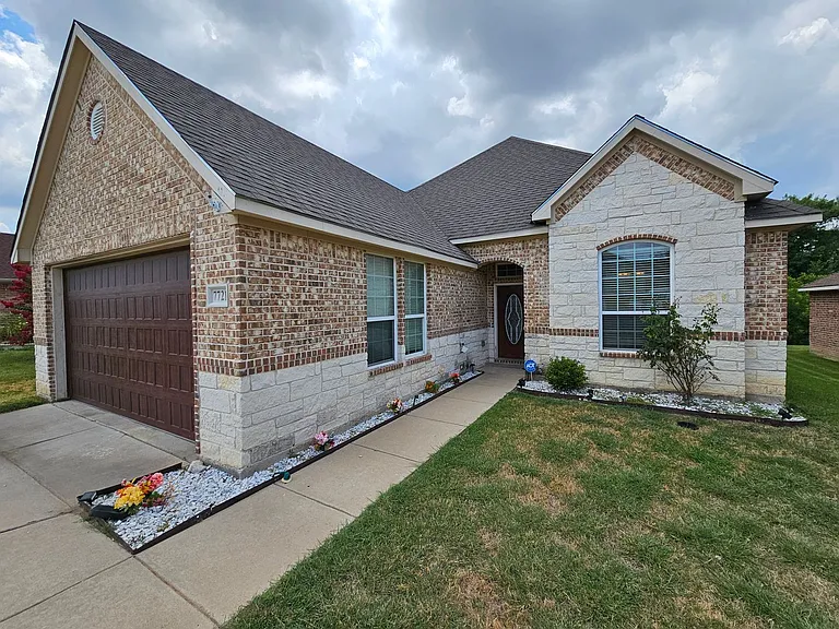 7721 Oak Garden Trl — Photo 2