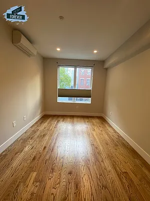 Rented by Fifth & Forever LLC | media 9