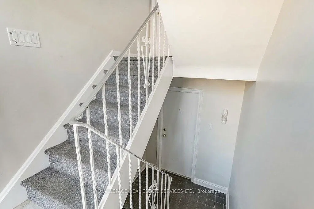 2 bed, $2,200 — Photo 3