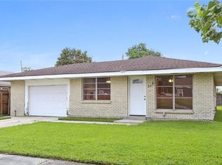 217 Seal Dr, Arabi, LA 70032