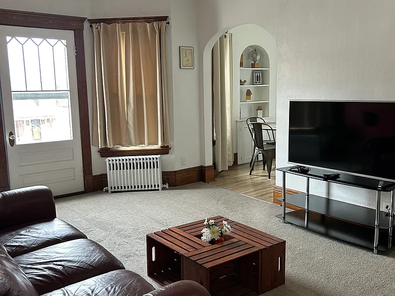 417 W Delavan Ave #2 — Photo 2